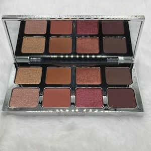 Il Makiage Color Boss Master Palette - Treat Yo' Self, 8 Pan Eyeshadow Palette